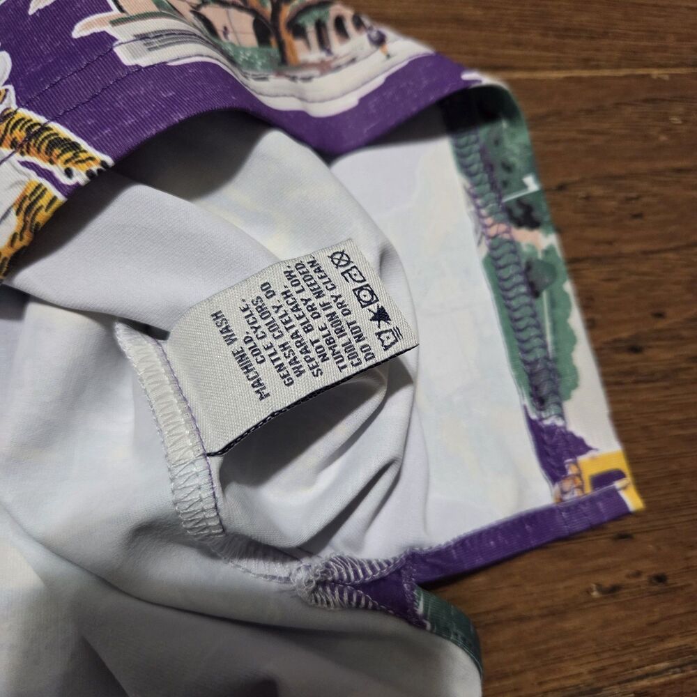 NWT Reyn Spooner University of LSU TIGERS Hawaiian Shirt Men’s Medium Louisiana - Picture 4 of 7